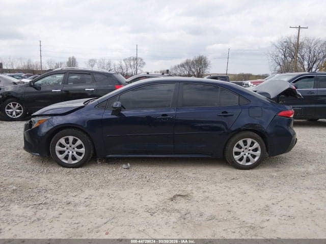 2022 TOYOTA COROLLA LE 13