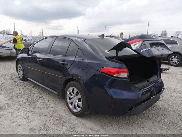 2022 TOYOTA COROLLA LE 3