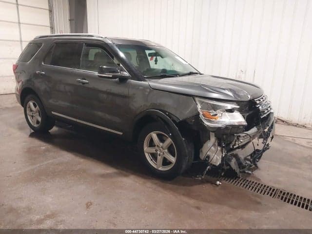 2017 FORD EXPLORER XLT 1