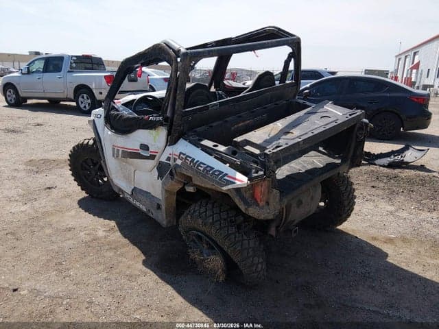 2023 POLARIS GENERAL 1000 SPORT 3