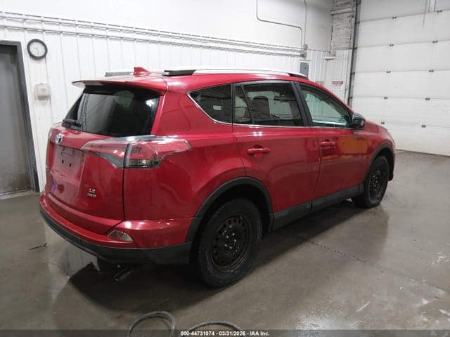 2017 TOYOTA RAV4 LE 4
