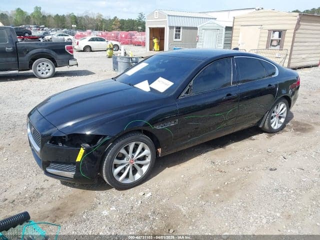 2017 JAGUAR XF 20D 2