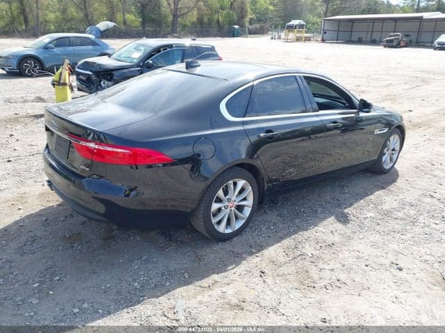 2017 JAGUAR XF 20D 4