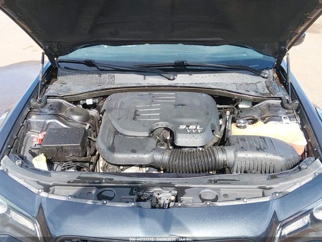 2019 CHRYSLER 300 10