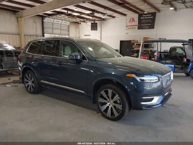 2025 VOLVO XC90 ULTRA