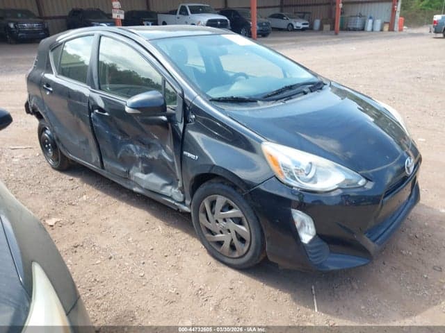 2016 TOYOTA PRIUS C TWO
