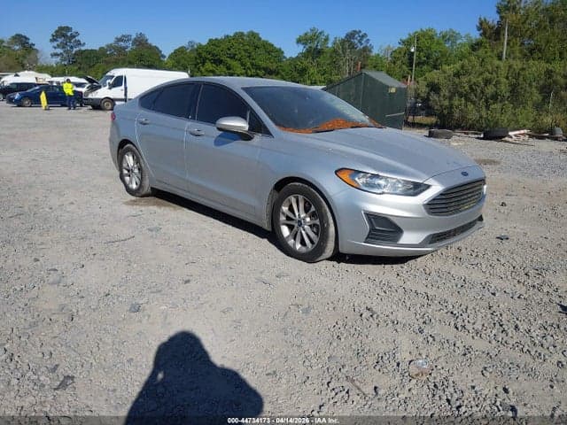 2019 FORD FUSION SE 1