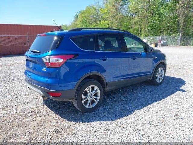 2018 FORD ESCAPE SE 4