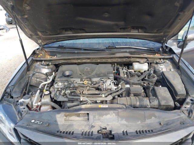 2020 TOYOTA CAMRY LE HYBRID 10
