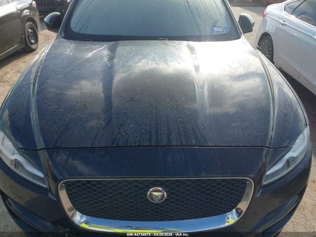 2018 JAGUAR F-PACE 35T 10