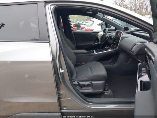 2025 SUBARU SOLTERRA PREMIUM 5