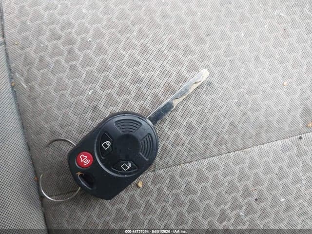 2017 FORD ESCAPE SE 11