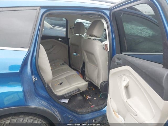 2017 FORD ESCAPE SE 8