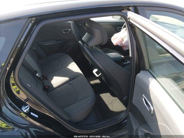 2025 KIA K4 LXS 8