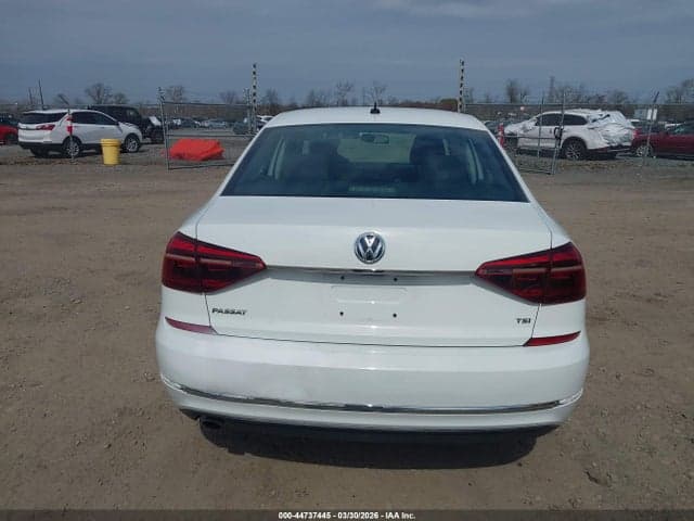 2017 VOLKSWAGEN PASSAT 1.8T S 16