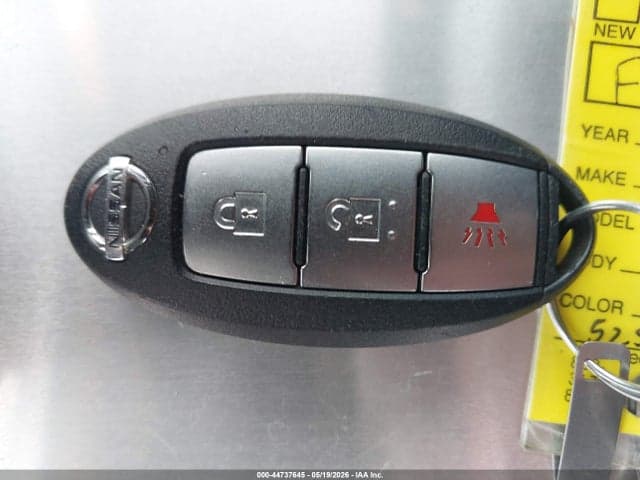 2020 NISSAN KICKS S XTRONIC CVT 11