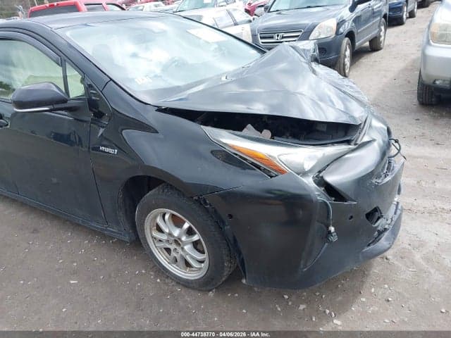 2017 TOYOTA PRIUS TWO 20