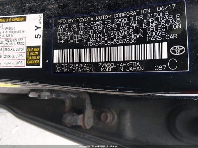 2017 TOYOTA PRIUS TWO 9