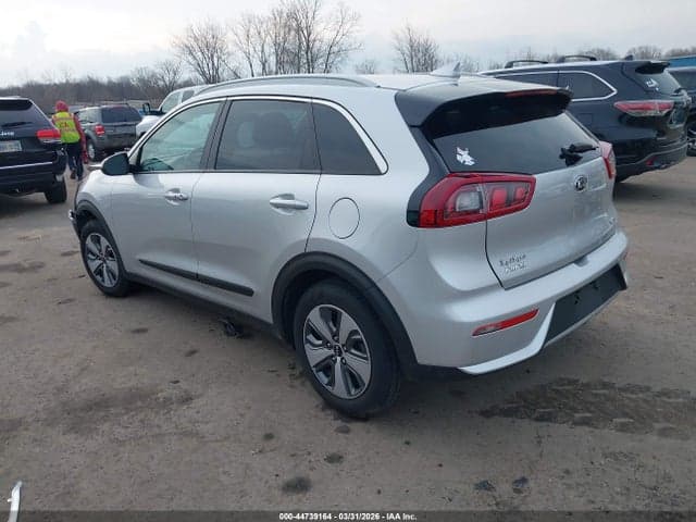 2019 KIA NIRO LX 3