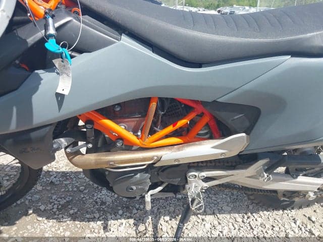 2020 KTM 690 ENDURO R 9