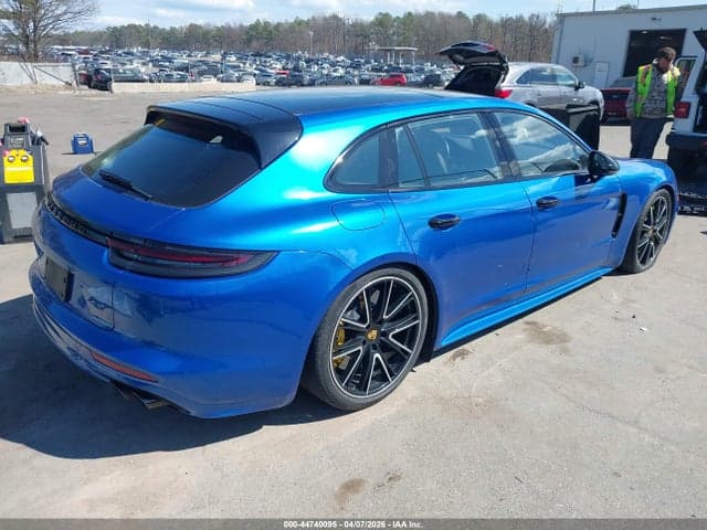 2018 PORSCHE PANAMERA SPORT 4