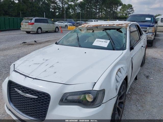 2018 CHRYSLER 300 TOURING 6