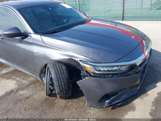 2018 HONDA ACCORD LX 18