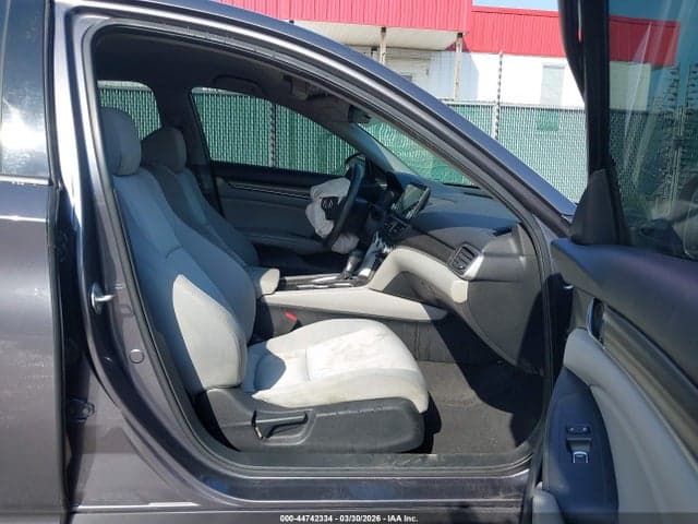 2018 HONDA ACCORD LX 5