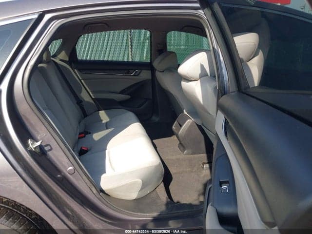 2018 HONDA ACCORD LX 8