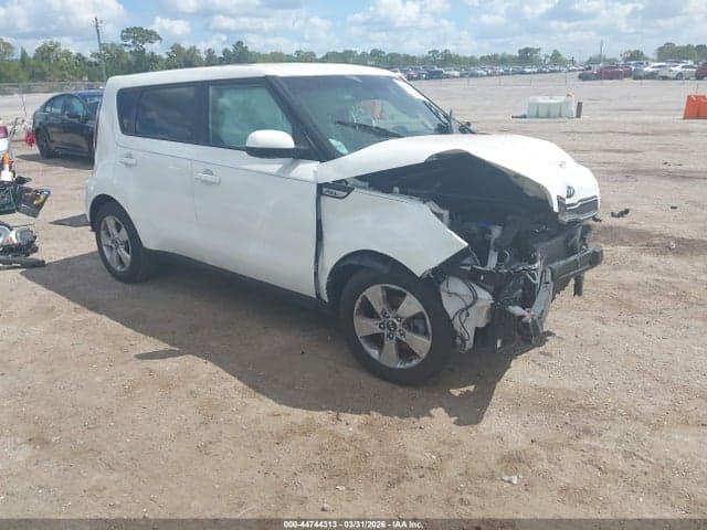 2019 KIA SOUL 1
