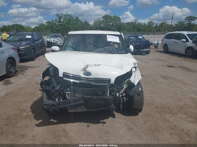 2019 KIA SOUL 13