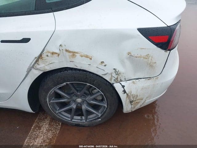 2021 TESLA MODEL 3 STANDARD RANGE PLUS REAR-WHEEL DRIVE 6