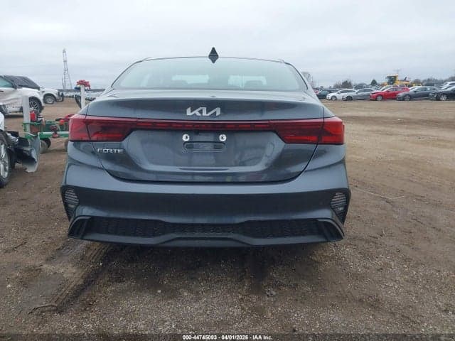 2024 KIA FORTE LXS 16