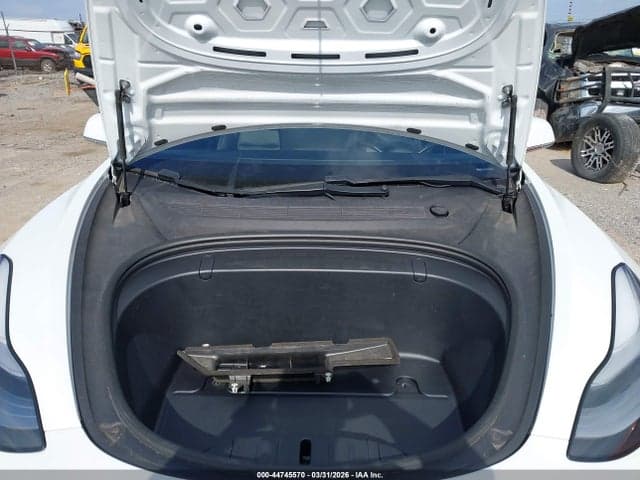 2019 TESLA MODEL 3 LONG RANGE/PERFORMANCE 10