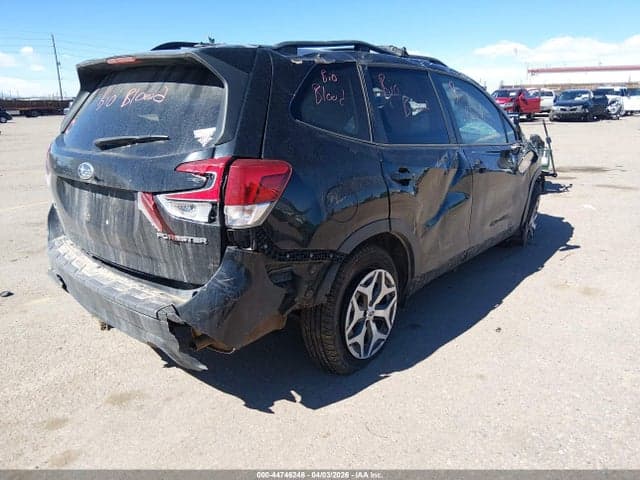 2019 SUBARU FORESTER PREMIUM 4