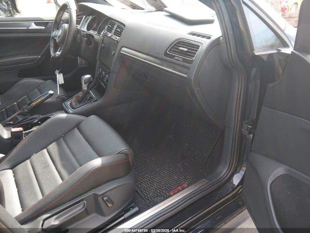 2018 VOLKSWAGEN GOLF GTI 2.0T AUTOBAHN/2.0T S/2.0T SE 5
