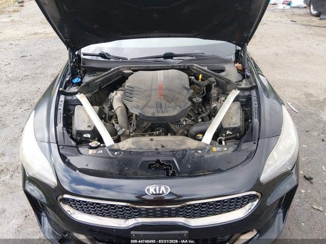 2018 KIA STINGER GT1 10