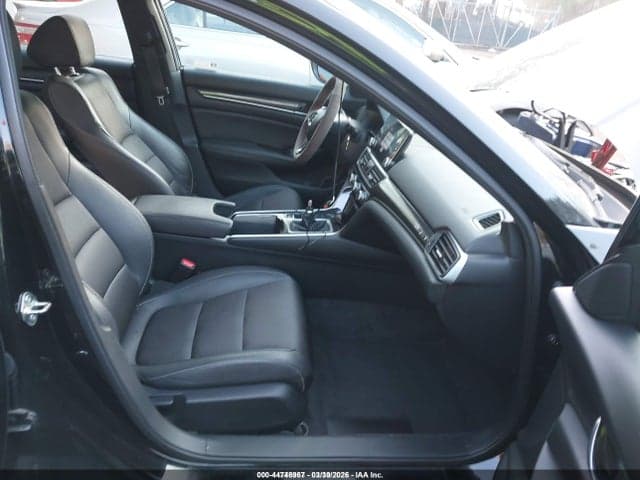 2020 HONDA ACCORD SPORT 5