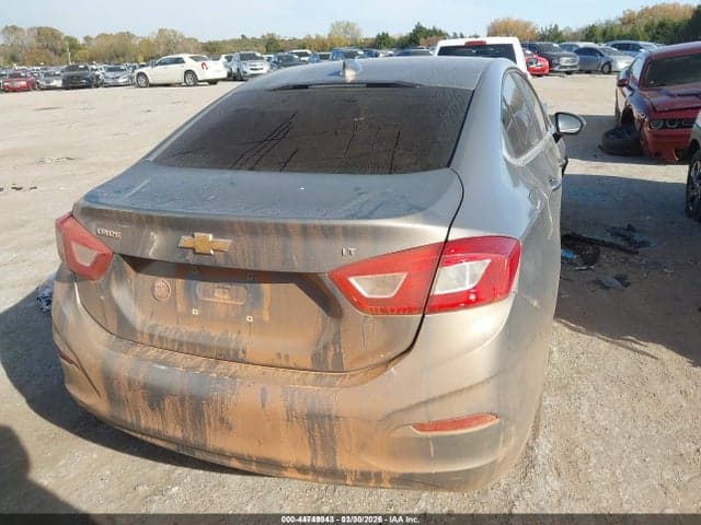 2018 CHEVROLET CRUZE LT AUTO 16