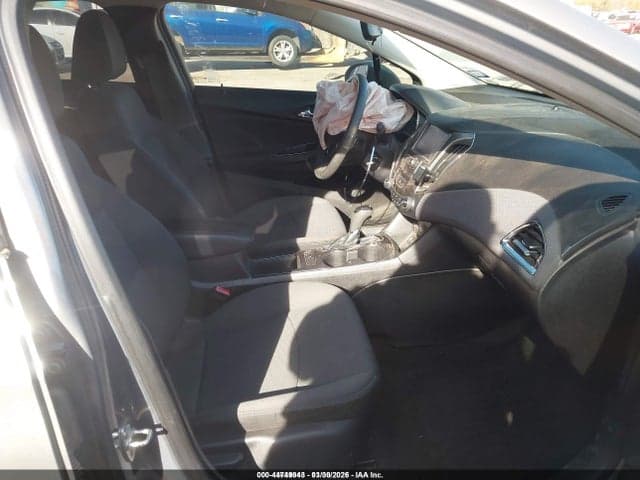 2018 CHEVROLET CRUZE LT AUTO 5