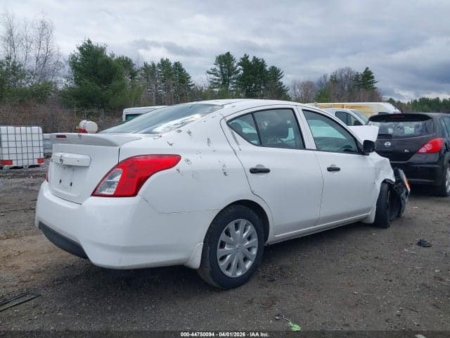 2018 NISSAN VERSA 1.6 S+ 4