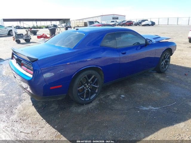 2021 DODGE CHALLENGER SXT 4
