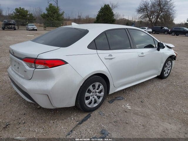 2022 TOYOTA COROLLA LE 4