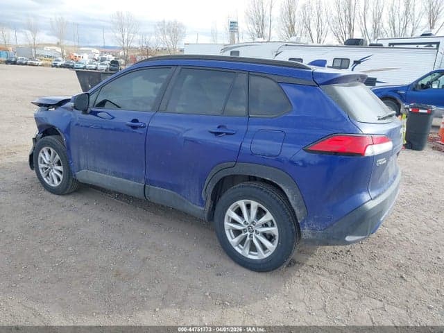 2023 TOYOTA COROLLA CROSS LE 3