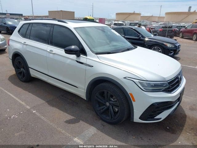 2023 VOLKSWAGEN TIGUAN 2.0T SE R-LINE BLACK - 1