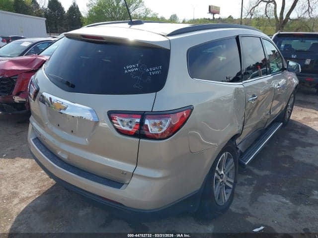 2017 CHEVROLET TRAVERSE 2LT 4