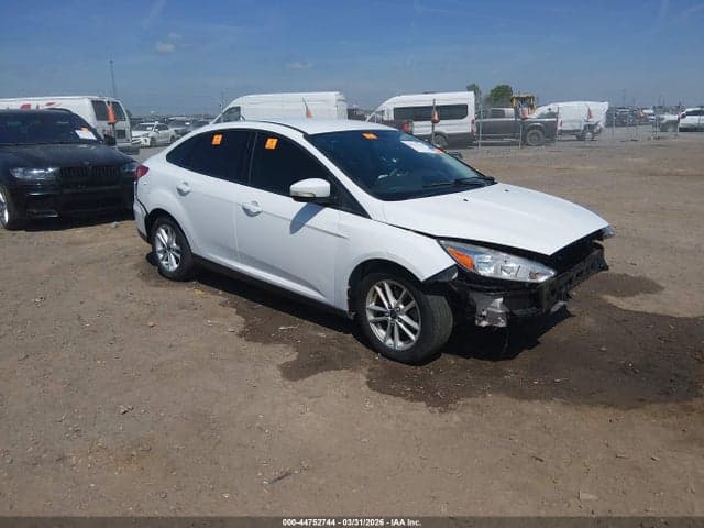 2016 FORD FOCUS SE 1