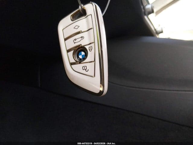 2019 BMW 530I 11