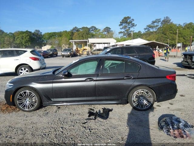 2019 BMW 530I 14