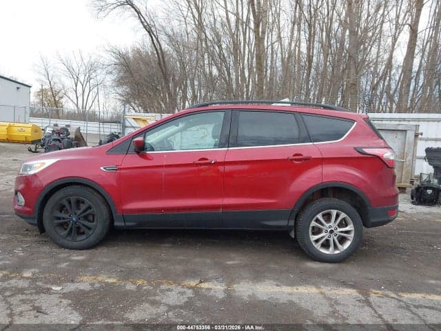 2017 FORD ESCAPE SE 14